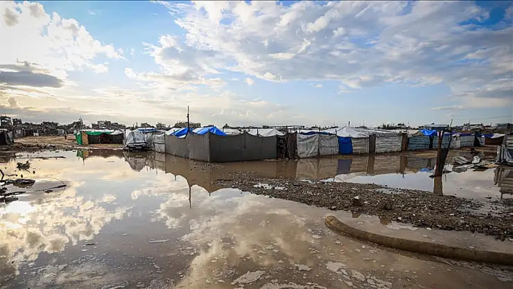 Yoğun yağış Gazze'de insani krizi derinleştirdi