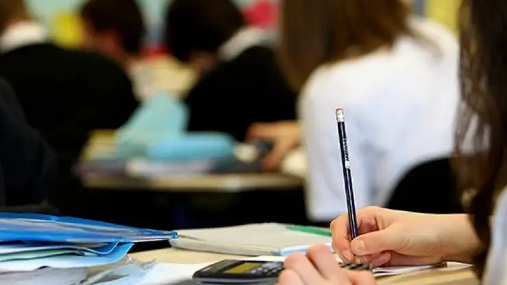 Yükseköğretim Kurumları Sınavı (YKS) İçin Nüfus Müdürlüklerinde Yoğun Çalışma Saatleri Başladı!