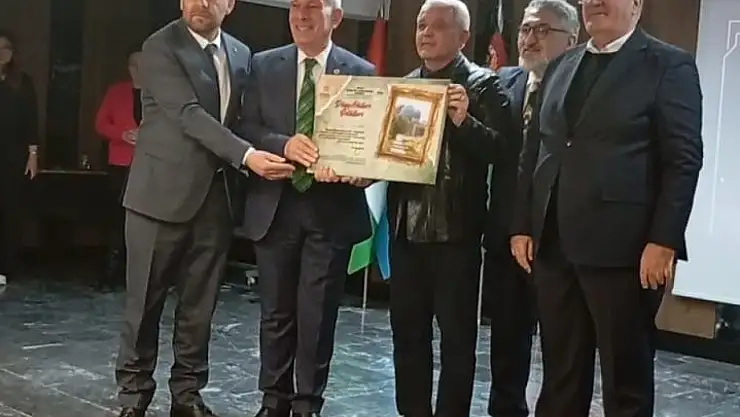 Yusuf Konak'a uluslararası ödül