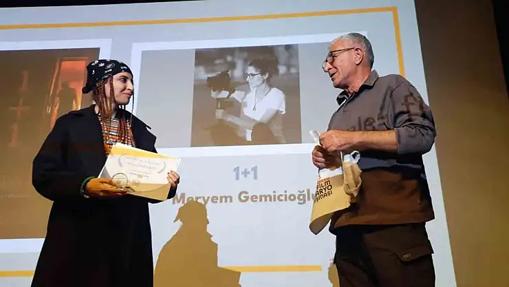 YYÜ'lü Meryem Gemicioğlu, 1+1 filmiyle ödül kazandı