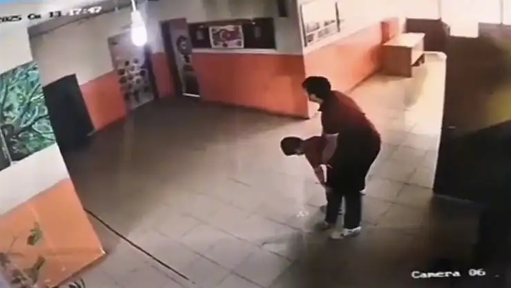 Zamanla Yarışarak Öğrencisinin Hayatını Kurtaran Öğretmen İnanılmaz Başarı Gösterdi!