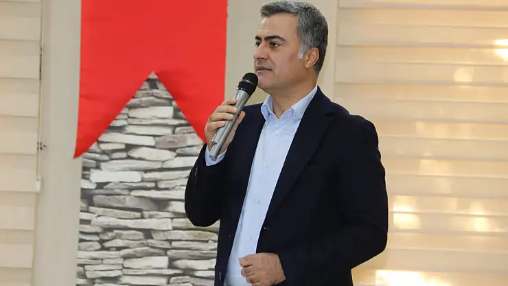 Zeydan, Edremit Belediye Meclisi'nde: Kayyım Bir Gasp, Bir Darbedir