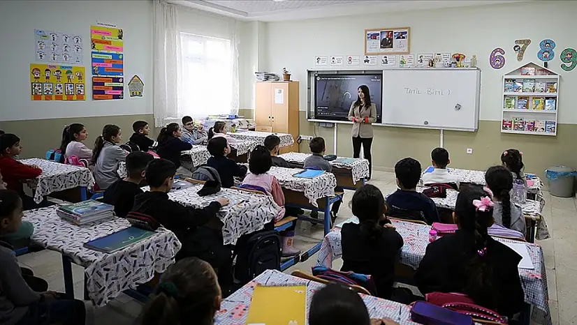 18 milyon öğrenci için yeşil vatan bilinciyle ilk ders zili çalacak