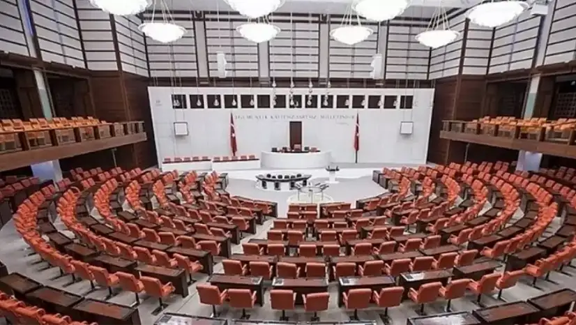2025 Türkiye Büyük Millet Meclisi'nin tatil dönemi ne zaman sona erecek? Meclis açılış tarihi merak ediliyor!