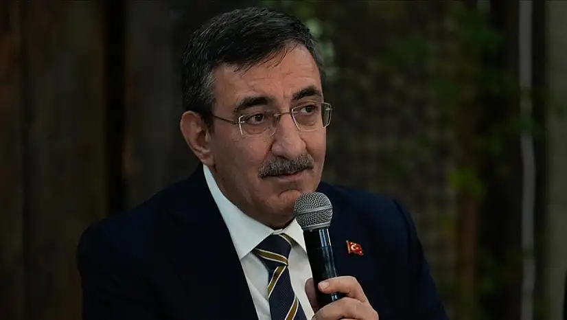 2026 bütçesinde faiz dışı fazla hedefi Yılmaz'dan dikkat çeken açıklama