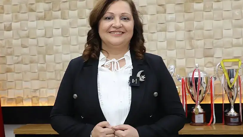 Afyonkarahisar Belediye Başkanı Nasıl Seçildi? Burcu Köksal Kimdir, Kaç Yaşında, Hangi Partiden?