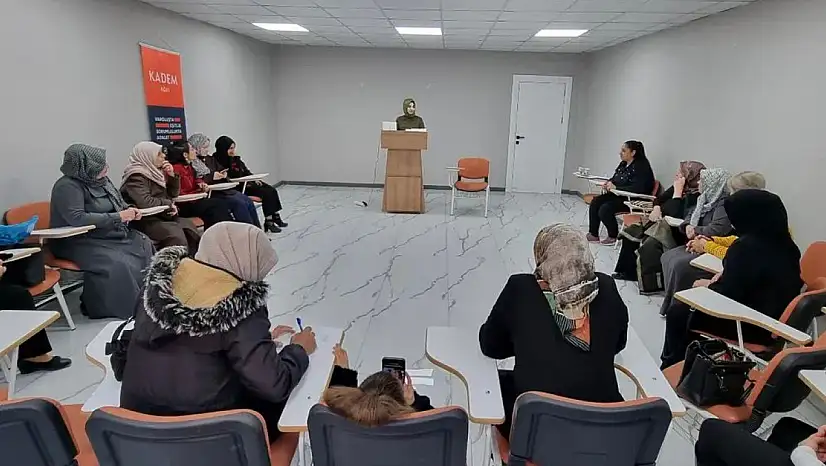 Ağrı'da ailelere yönelik 9 haftalık eğitim programı tamamlandı