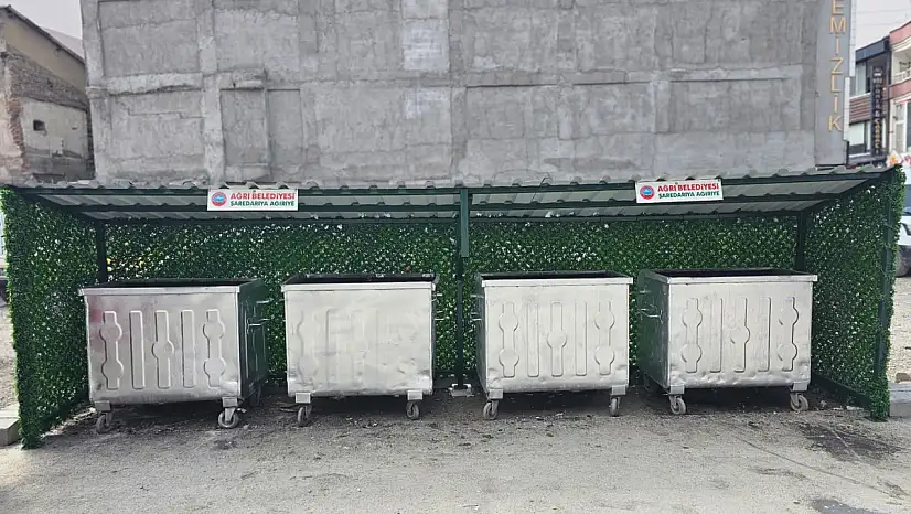 Ağrı'da çöp konteynerleri yenileniyor