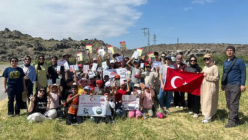 Ağrı Dağı eteklerinde çevre seferberliği: Doğa nefes aldı