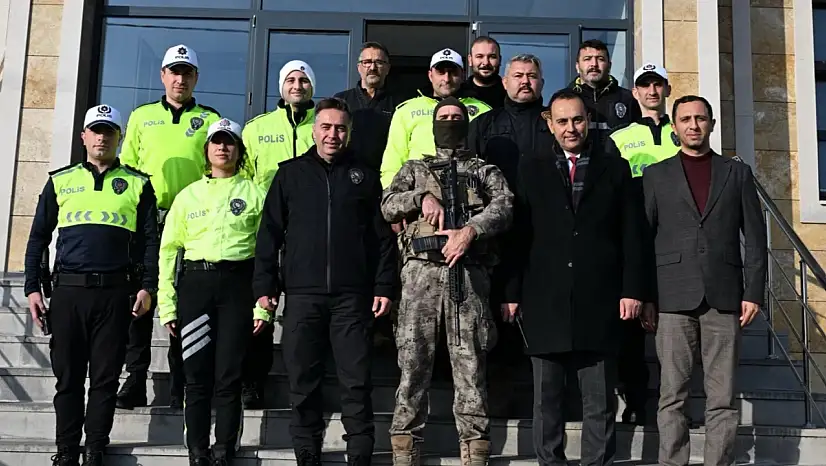 Ağrı il emniyet müdürü önder'den trafik şubesine inceleme ziyareti