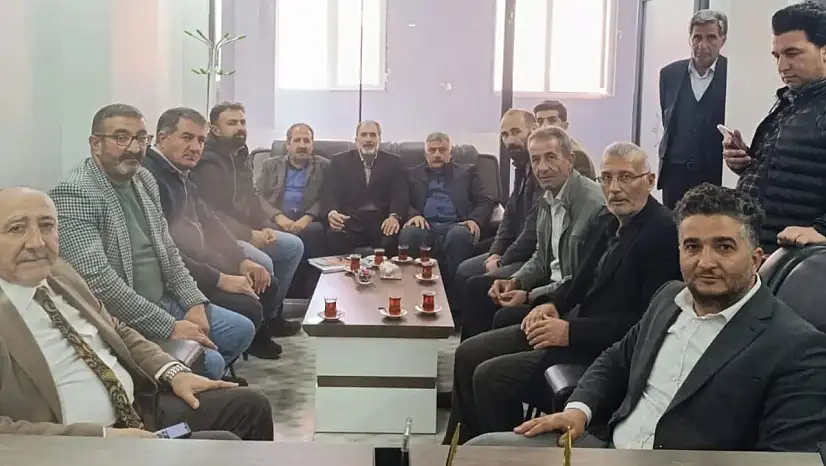 Ağrı MHP'den AK Parti Diyadin teşkilatına ziyaret
