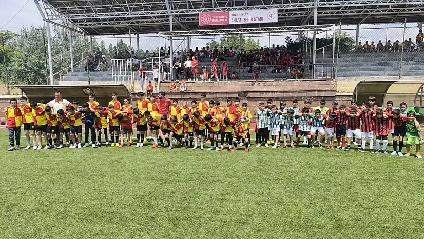 Ahlat'ta Yaz Dönemi Futbol Şöleni Başladı