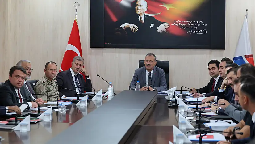 AİÇÜ'de yeni akademik yıl öncesi güvenlik tedbirleri masaya yatırıldı