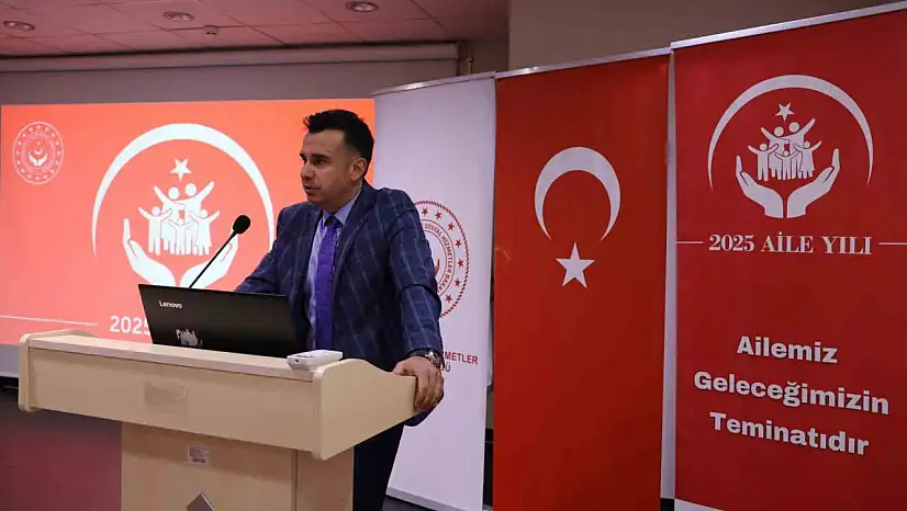 Aile Söyleşileri'nde İltifat ve Onurlandırmanın Önemi Vurgulandı