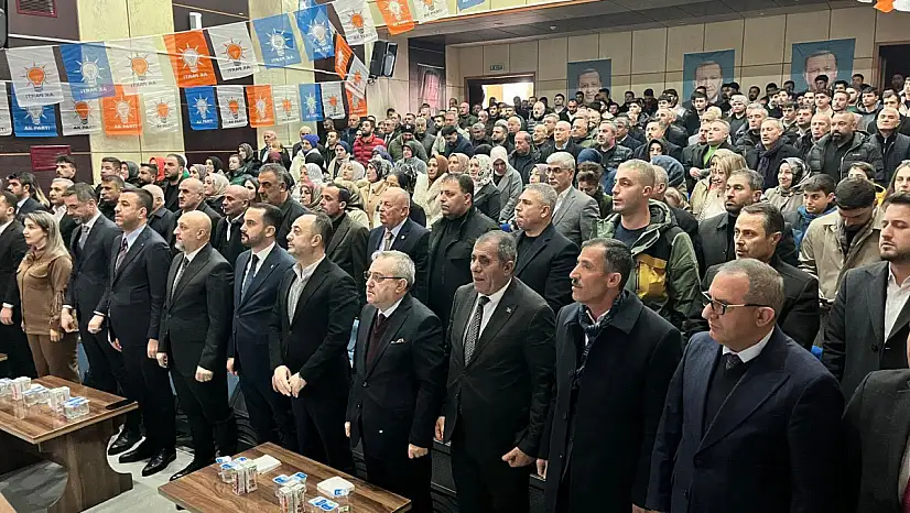 AK Parti Güroymak'ta Daraltılmış İl Danışma Toplantısı Gerçekleştirildi