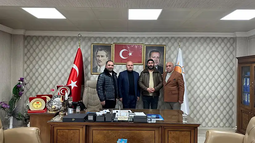 AK Parti Kars Teşkilatından Yılın Son Üye Kaydı