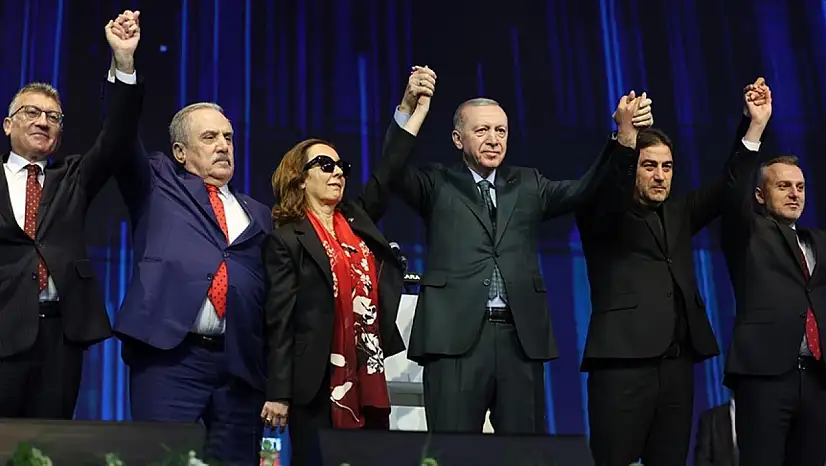 AK Parti'ye 3 yeni milletvekili katıldı