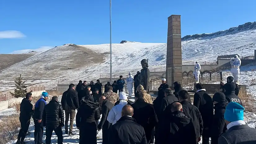 Allahu Ekber Şehitleri Şenkaya'da Dualarla Anıldı