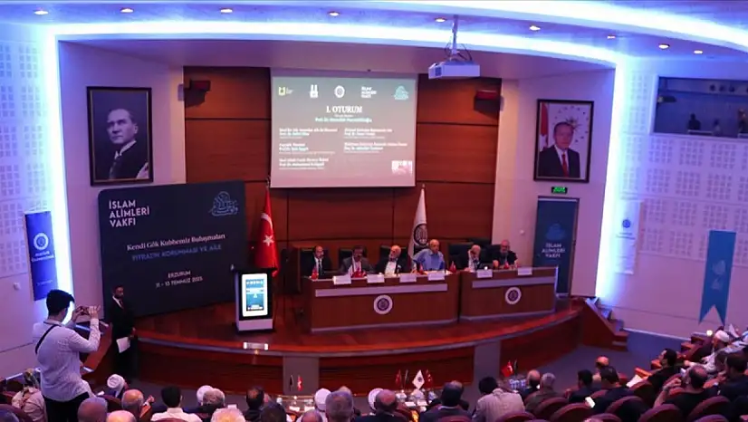 Atatürk Üniversitesinde Aile Değerlerinin Korunması ve Fıtratı Önceliklendiren Çalıştay Düzenlendi