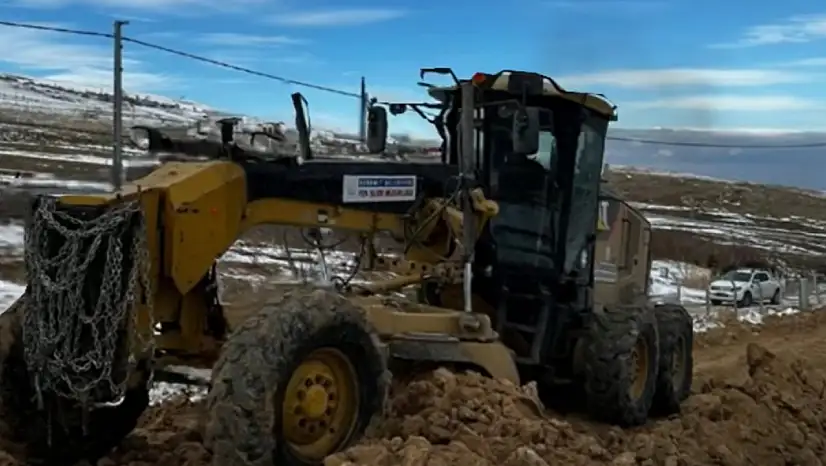 Ayazpınar Mahallesi'nde Yol İyileştirme Çalışmaları Sürüyor