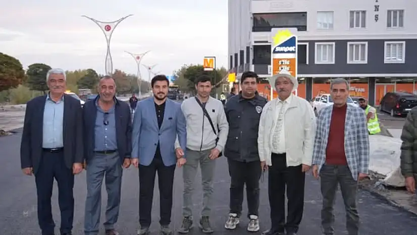 Başkan Akbaba, Sıcak Asfalt Çalışmalarını İnceledi