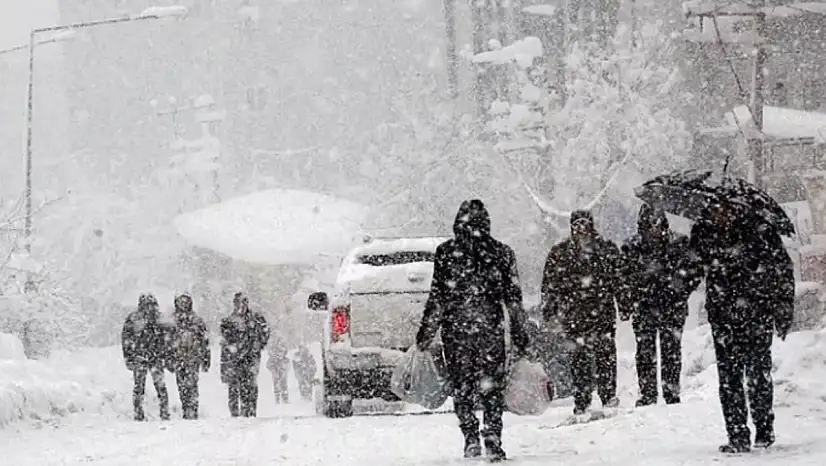 Bayburt okullar tatil mi, (BAYBURT VALİLİĞİ - KAR TATİLİ) 3 Şubat Salı Bayburt'ta okul yok mu?
