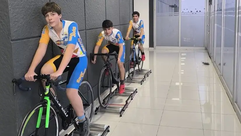 Bisiklet Antrenmanları Van Edremit'te Tüm Hızıyla Sürüyor