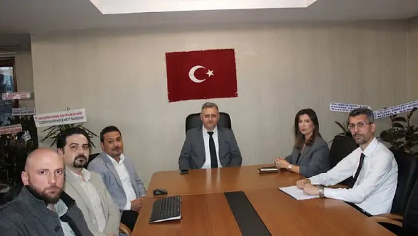 Bitlis Devlet Hastanesi'nde Hizmet Kalitesinin Artırılması İçin Değerlendirme Toplantısı Yapıldı