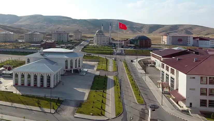 Bitlis Eren Üniversitesi Lisansüstü Öğrenci Alımı Başvuruları Başladı
