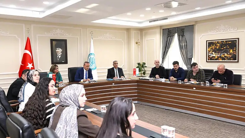 Bitlis Eren Üniversitesi'nde Öğrenci Senatosu Toplantısı Gerçekleştirildi