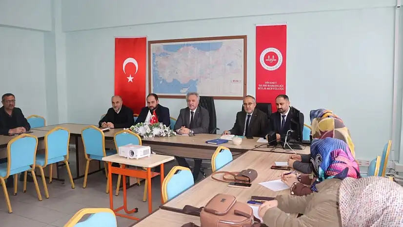 Bitlis İl Eğitim Kurulu, 2025 Yılı Kur'an Kursları Gündemiyle Toplandı