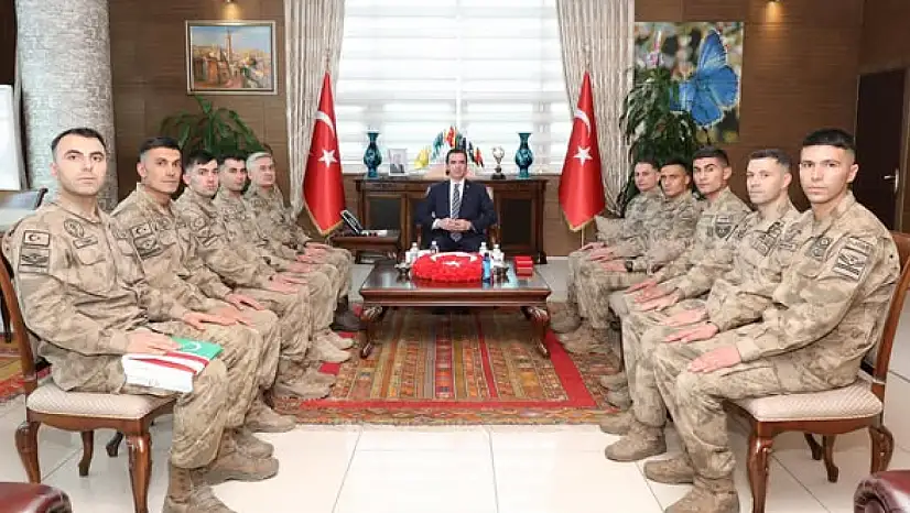 Bitlis JÖH 'Savaşçı Timi'nden Türkiye Üçüncülüğü