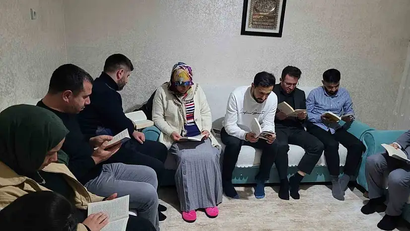 Bitlis'te 'Ailece Kitap Okuyor' Projesi ile Okuma Kültürü Yaygınlaşıyor