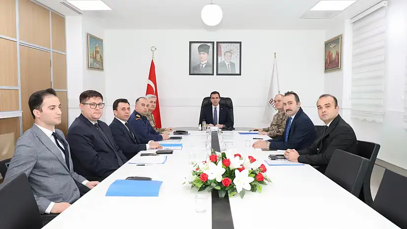 Bitlis'te İl Asayiş, Güvenlik ve İstihbarat Toplantısı Gerçekleştirildi