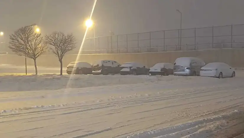 Bitlis'te Kuvvetli Kar Yağışı ve Fırtına Uyarısı