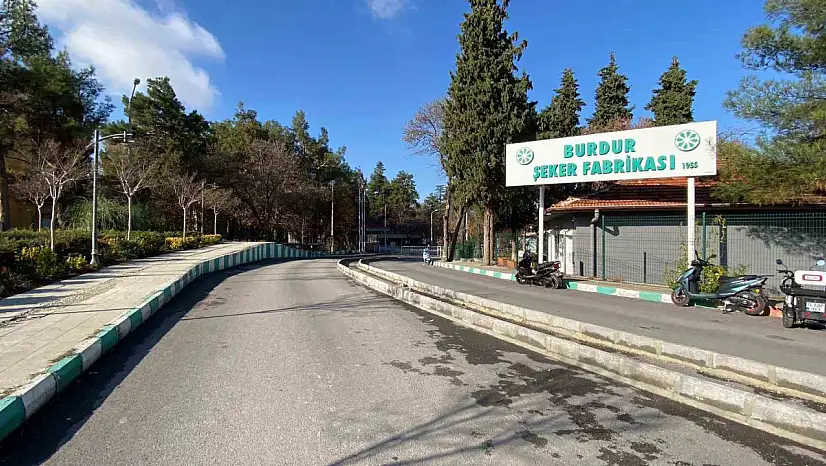 Burdur'da fabrika çatısından düşen işçi yaşamını yitirdi