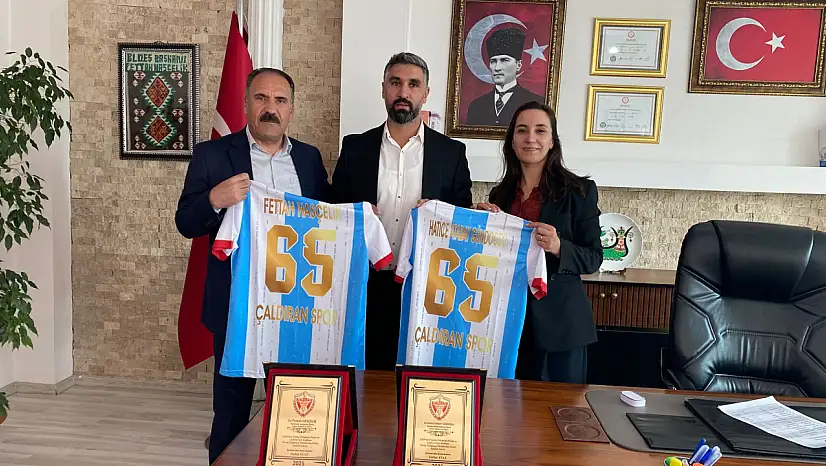 Çaldıran Spor Kulübü'nden Belediye Eşbaşkanlarına Teşekkür Ziyareti