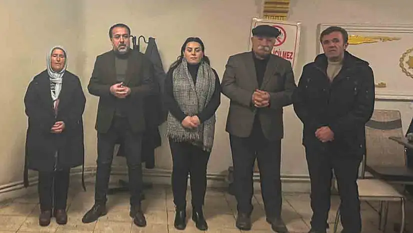 Çatak Belediyesi'nden Karla Mücadelede Görev Yapan Personele Moral Yemeği