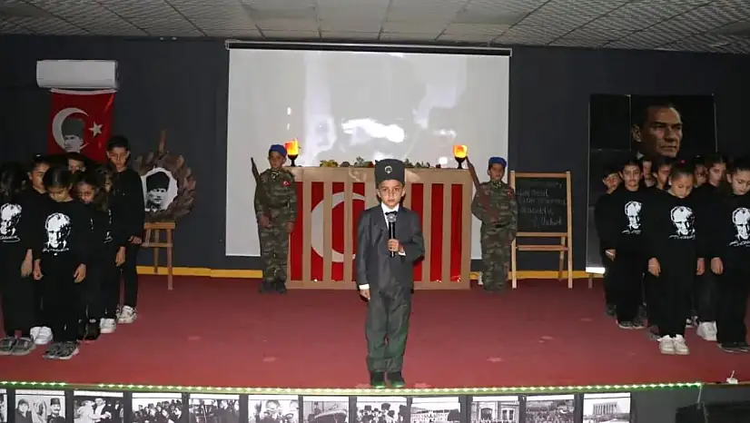 Cumhuriyetimizin kurucusu Gazi Mustafa Kemal Atatürk, Tutak'ta anıldı