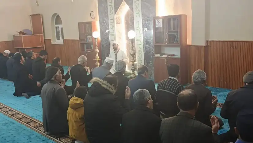 Diyadin'de sabah namazında anlamlı buluşma