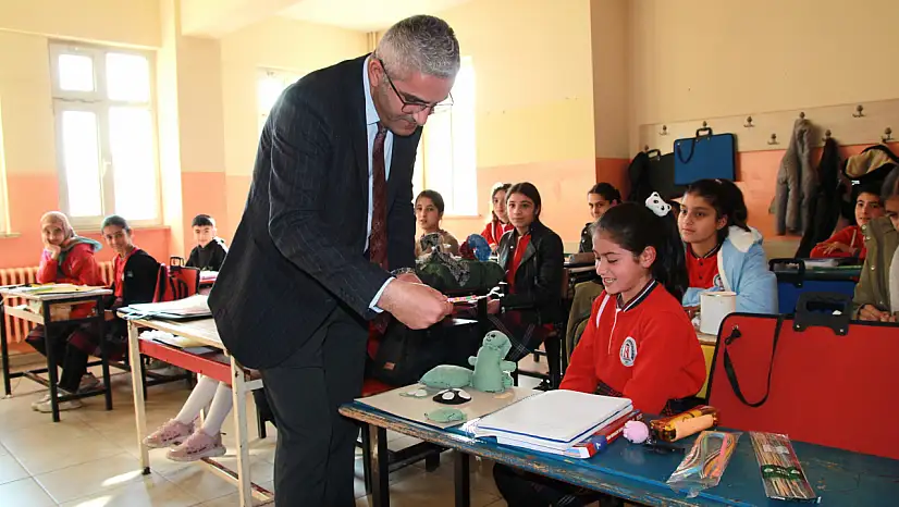 Doğubayazıt Savcı Hakan Kılıç İlkokulu'nda eğitimdeki gelişmeler konuşuldu