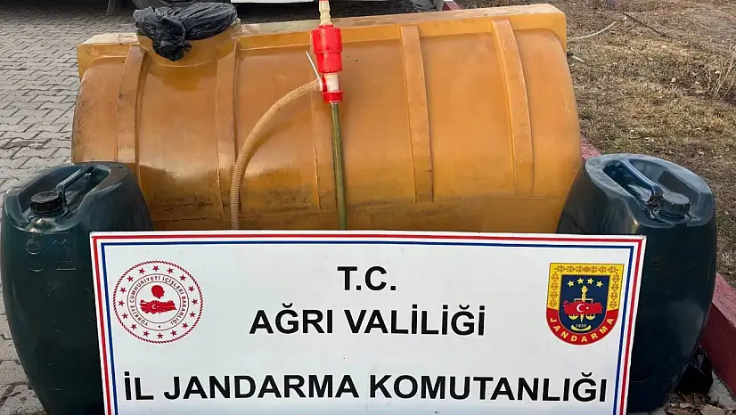 Doğubayazıt'ta kaçak akaryakıt operasyonu: 245 litre ele geçirildi