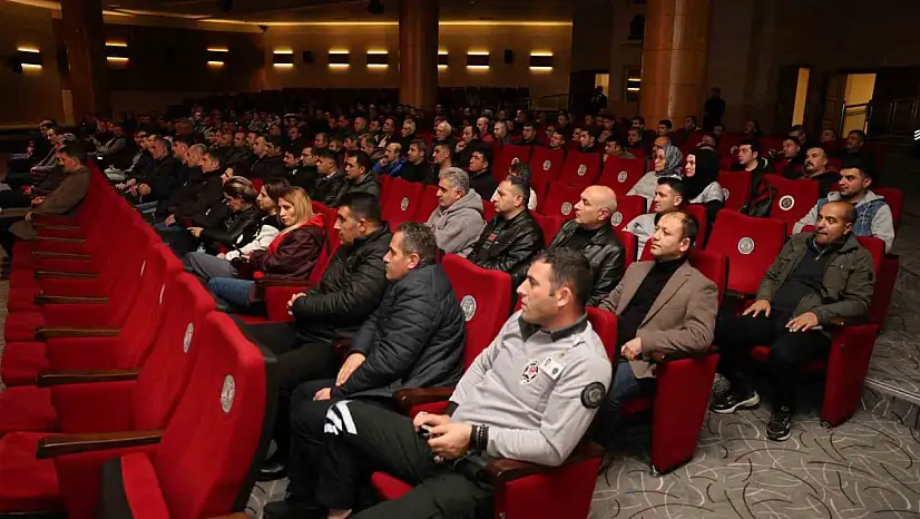 Emniyet Müdürü Karaburun, Erzurum'da Güvenlik Personeli ile KAAN Uygulamasını Tanıttı