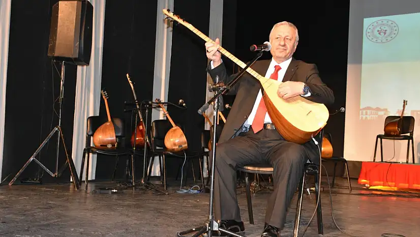 Erzurum Aziziye'de Aşıklık Geleneği Geleceğe Taşındı