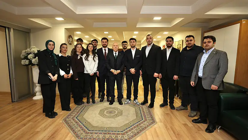 Erzurum Büyükşehir Belediyesi'nde Gençlerle Proje Değerlendirmesi