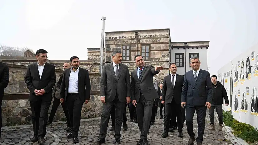 Erzurum'da Dil ve Edebiyat Konağı ile Edebiyat Sokağı büyük ilgi görüyor