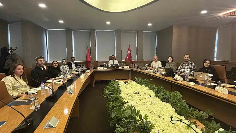 Erzurum'da Genç Liderler için Yapay Zeka Destekli Eğitim Projesi Başladı
