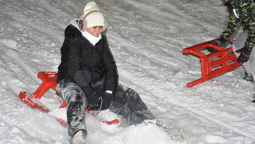 Erzurum'da Kızak Şölenine Yoğun İlgi