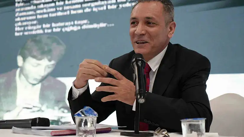 Erzurum'da Orhan Bozkurt'tan Suskun Kentin Çığlığı söyleşisi ve kitabının önemi vurgulandı