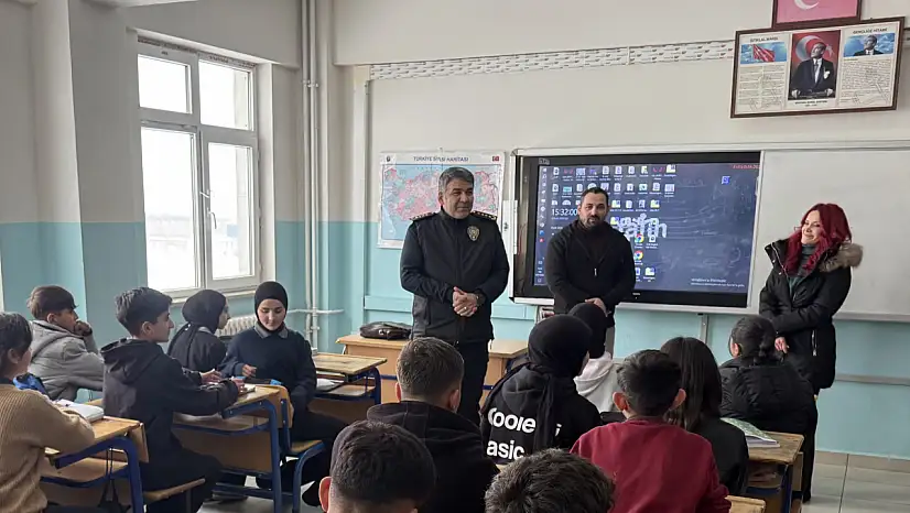 Erzurum İl Emniyet Müdürü Karaburun'dan Köprüköy Anadolu Lisesi'ne Ziyaret